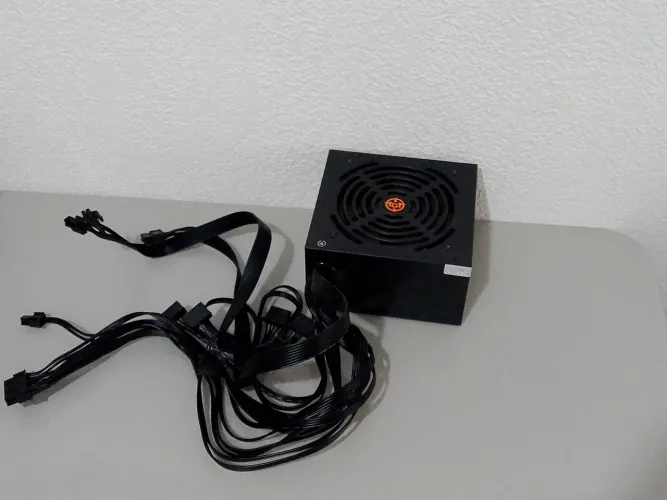 Fonte TGT Enfield 500w