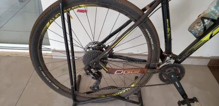 Oggi Big Wheel 7.0 - Excelente estado! Pronta para trilhas e pedal urb