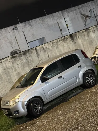 Fiat Uno Vivace 1.0 EVO Fire Flex 8V 3P 2014