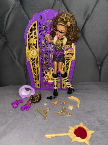 Clawdeen Skulltimate Secrets Monster High