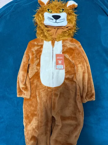 Pijama de plush leão dinossauro novo 