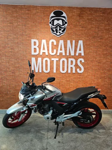 Honda CB Twister 250 2021 | Financiamento Facilitado | Bacana Motors