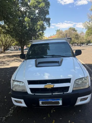 Chevrolet S10 P-up Colina 2.8 TDI 4x2/4x4 CS Dies. 2011
