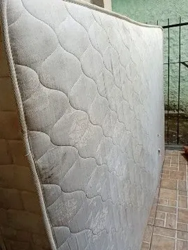 Cama box c colchao
