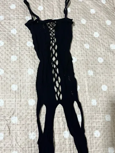 Macacao e vestido arrastao