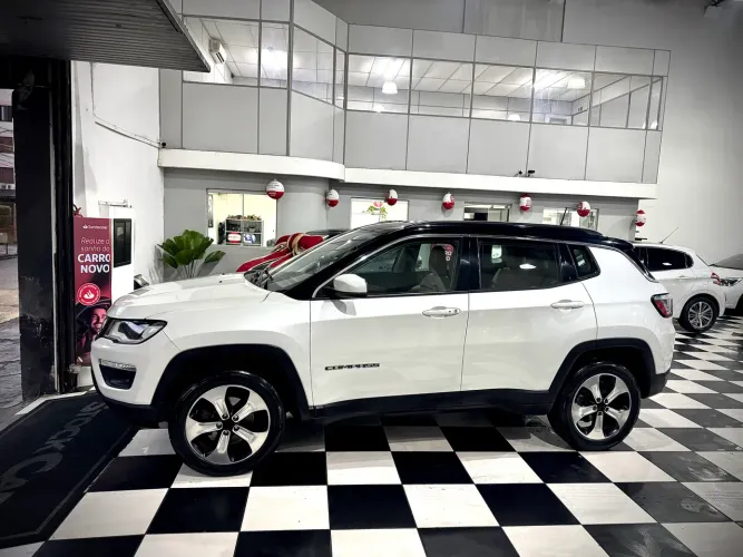 Jeep Compass Longitude 2.0 4X4 Dies. 16V Aut. 2017