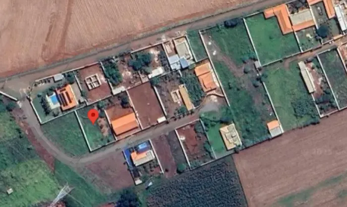Terreno em condomínio de chácaras à venda com 1.008 m² no Bairro dos Frades