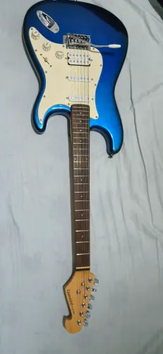 Guitarra Giannini Sonic x + amplificador G5