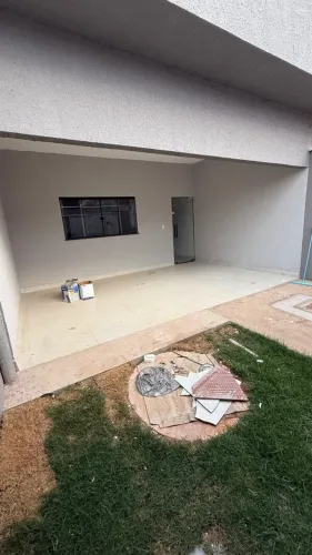 Vende-se esta casa
