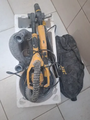 Lixadeira de Parede Vonder