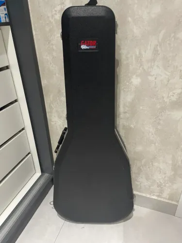 Case GATOR para violão