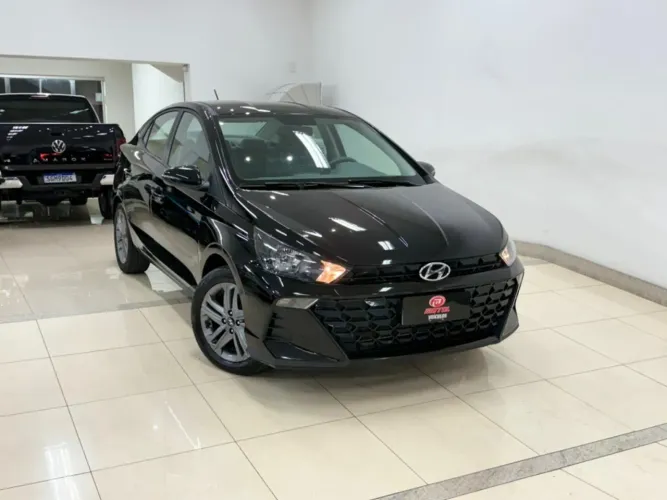 Hyundai HB20S Com. Plus Tech 1.0 TB Flex 12V AUT 2025