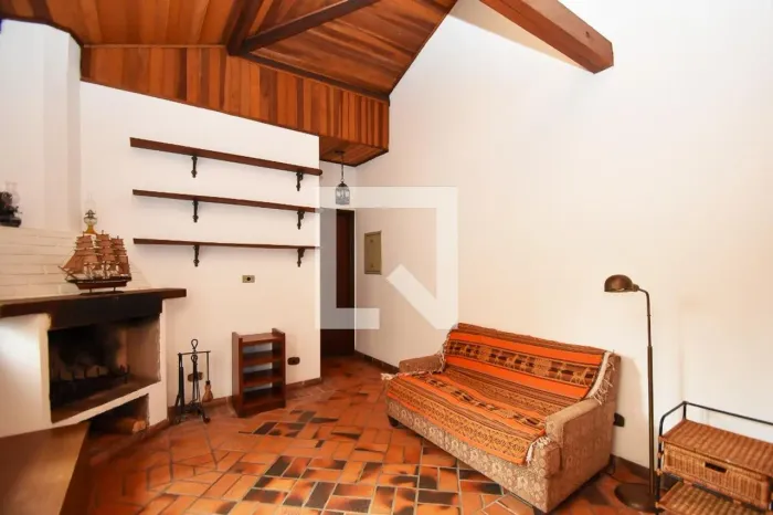 Casa à Venda - Sumaré, 1 Quarto, 100 m2