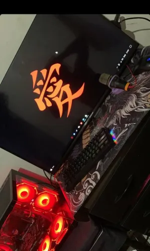 Pc gamer!!