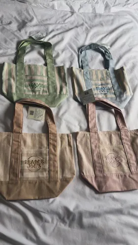 Vendo mini bag trader joe's compradas em Miami