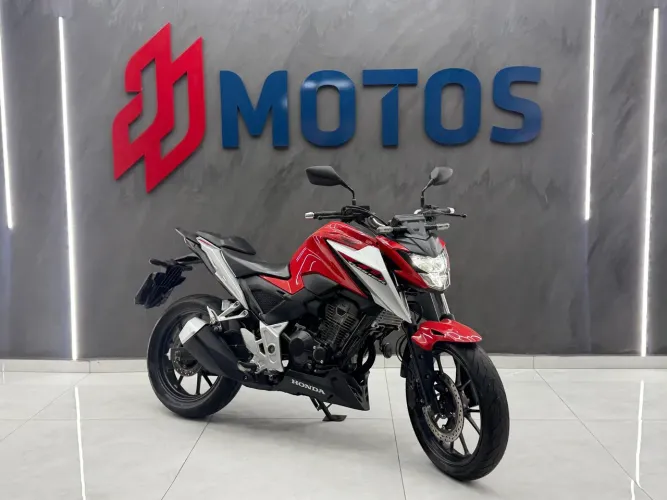 Cb 300F Twister 2023