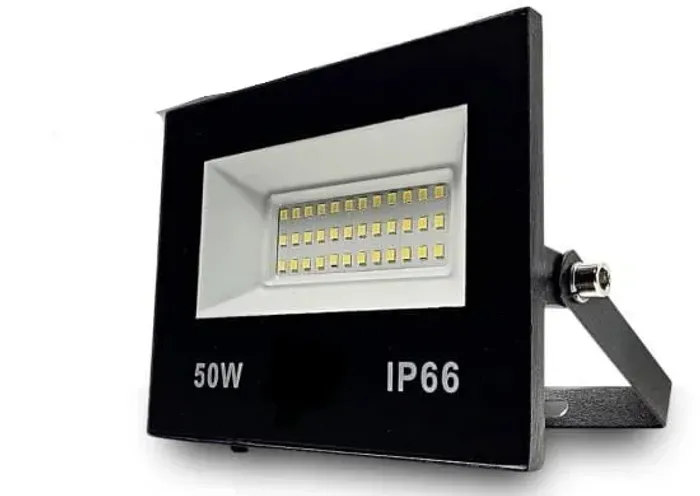Refletor 50w Led Bivolt IP66 - Oferta