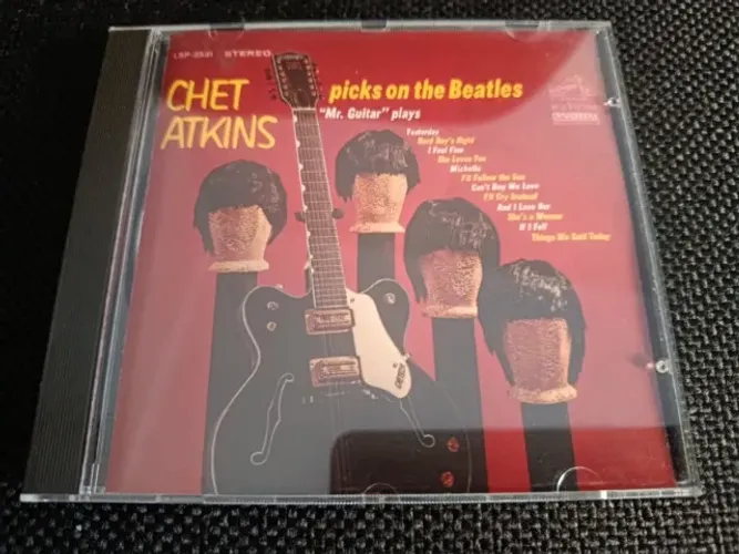CD Chet Atkins picks on the Beatles (Mr. Guitar plays) - novo, importado (U.S.A.)