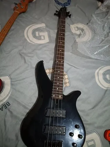 Baixo Yamaha RBX 374 