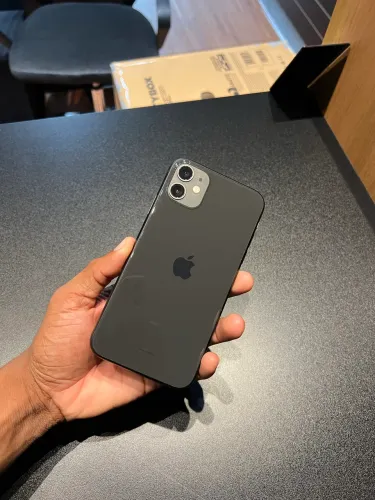 iPhone 11 128GB, bateria 80% todo original