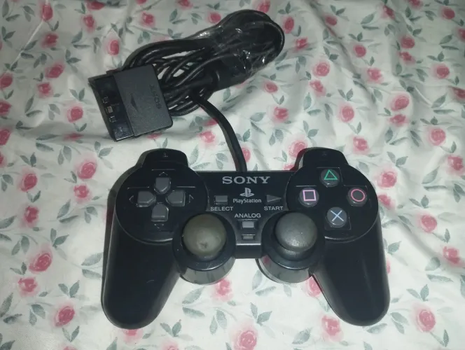 Vendo controle de PS2 