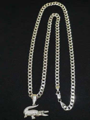 Cordão de prata 