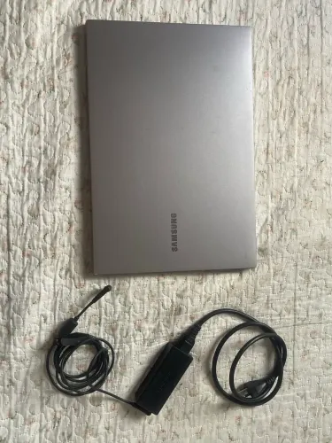 Notebook Samsung Book E20 - 4 GB RAM | HD 512 GB