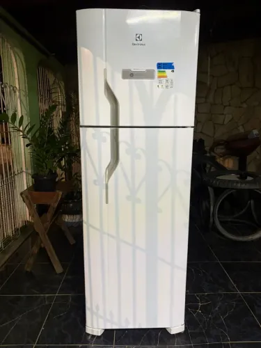 Geladeira Frost Free 