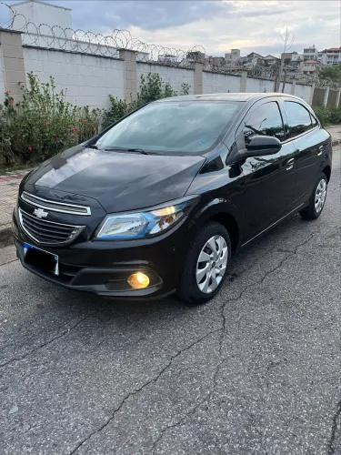 Chevrolet Onix Hatch LT 1.4 8V Flex Power Mec. 4P 2015