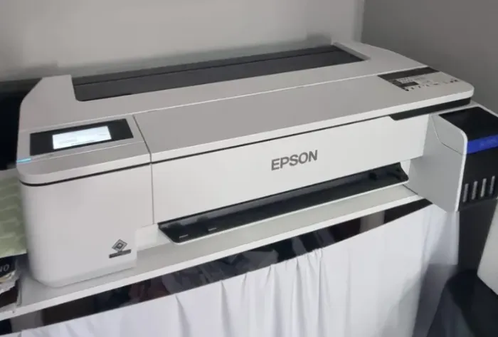 IMPRESSORA Epson SureColor F570 Sublimática 24? / 61 cm ? praticamente sem uso