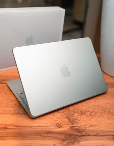 MacBook neo - 512GB SSD | 8gb de ram - Chip A18Pro - 1 ano de garantia
