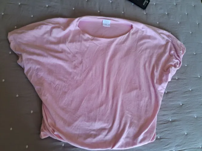 Camiseta rosa clara Zara 13 14 