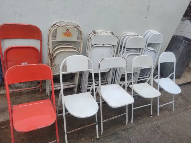 Cadeiras de ferro para bar
