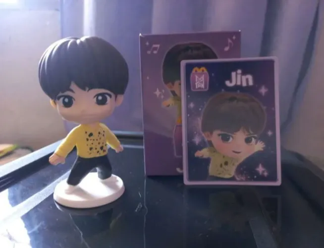 Boneca TinyTan jin