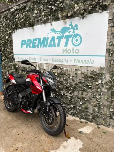 Bajaj dominar ns 200