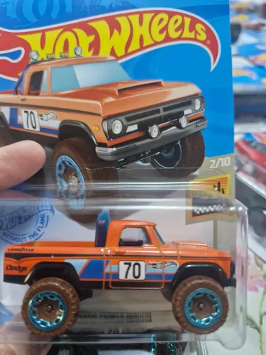 HOT WHEELS - '70 DODGE POWER WAGON