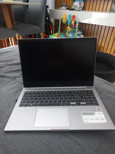 Vendo Notbook Samsung Book E30