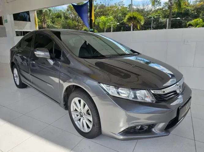 Honda Civic Sedan LXR 2.0 Flexone 16V Aut. 4P 2014