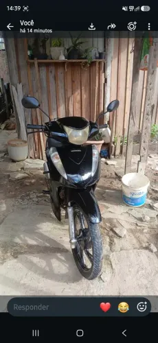 Vendo moto conservada