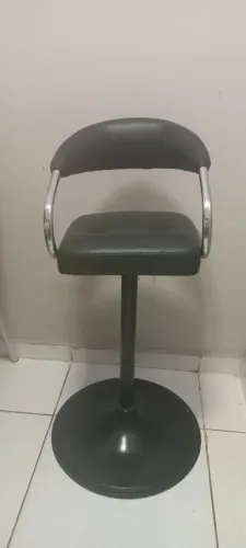 Cadeirinha para salão