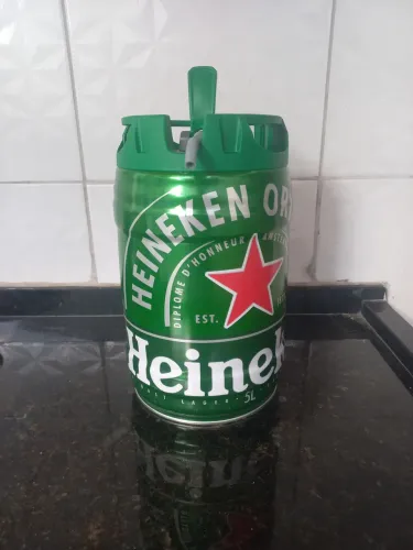 Barril Heineken vazio. 