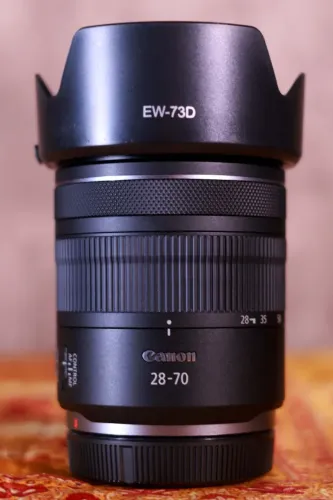 LENTE CANON RF 28.70MM F2.8