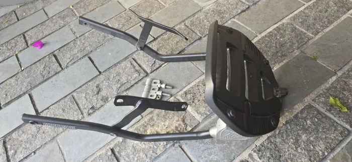 Suporte baú GIVI 511F