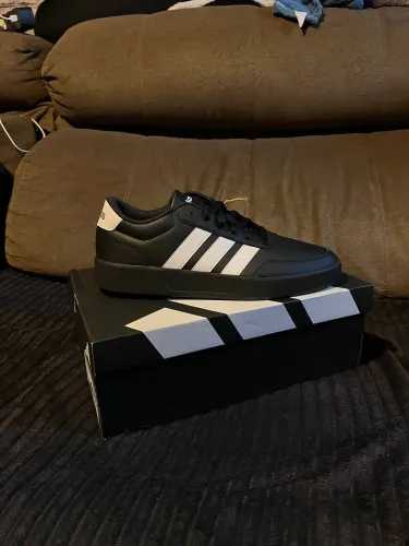 Tênis Adidas breaknet 3.0 original nunca usado
