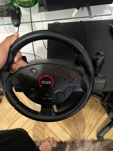 Vendo volante gamer em perfeita condições