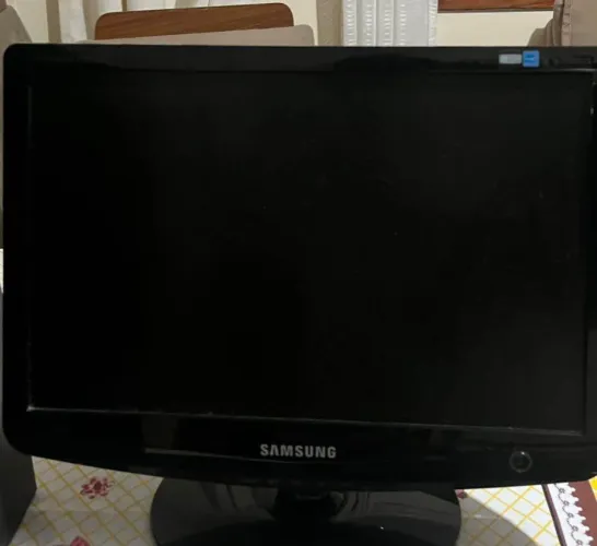 Vendo computador Windows 7