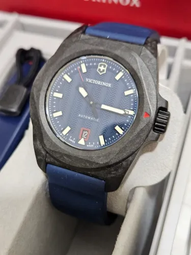 Relógio Victorinox INOX Carbon