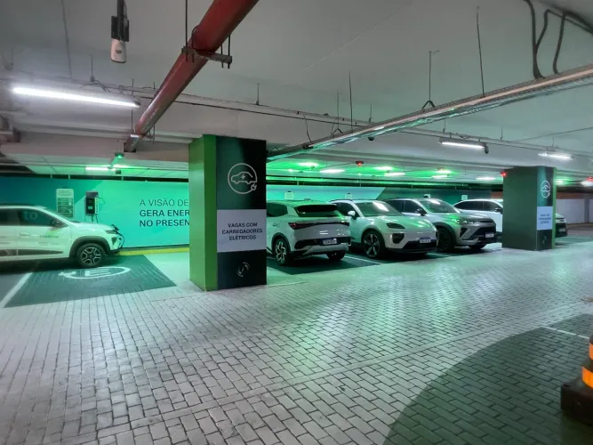 INSTALAÇÃO DE CARREGADOR PARA VEÍCULO ELÉTRICO 