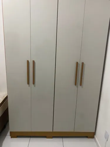 Guarda-roupa