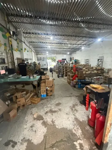 1. O GALPÃO QUE SUA EMPRESA PROCURA ESTÁ AQUI! LOCALIZAÇÃO ESTRATÉGICA NA ZONA NORTE!